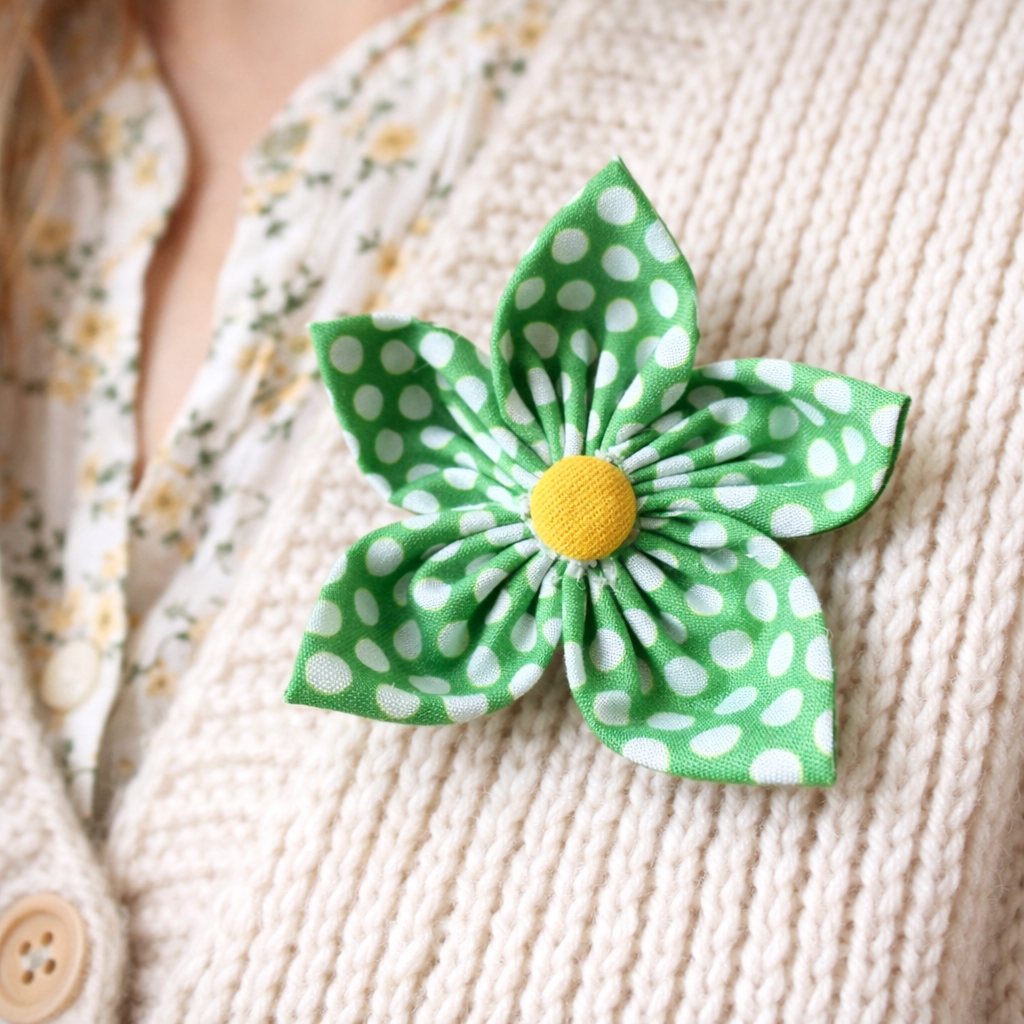 Fabric Flower Brooch Mini Kit
